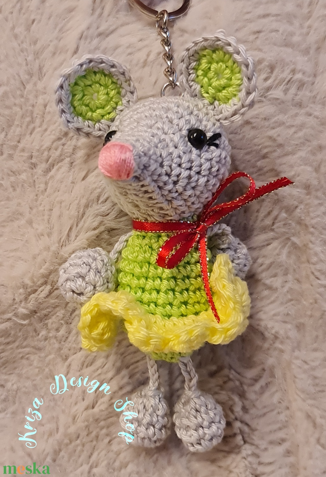 Kézműves horgolt kabalafigurás kulcstartó - Mini egér (Sofie) - játék & sport - plüssállat & játékfigura - egér - Meska.hu