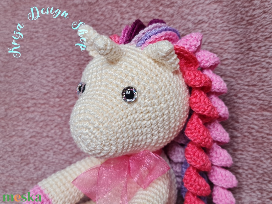 Kézműves horgolt kabala figura - Polly unikornis (rózsaszín színvilágban) - játék & sport - plüssállat & játékfigura - unikornis - Meska.hu