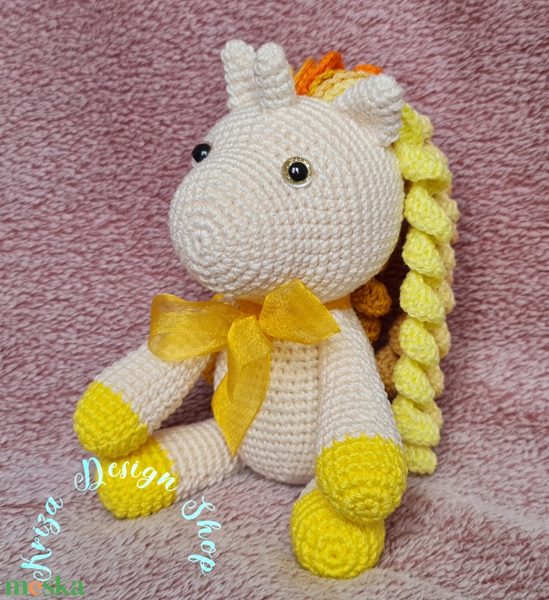 Kézműves horgolt kabala figura - Polly unikornis ('25 sunshine design) - játék & sport - plüssállat & játékfigura - unikornis - Meska.hu