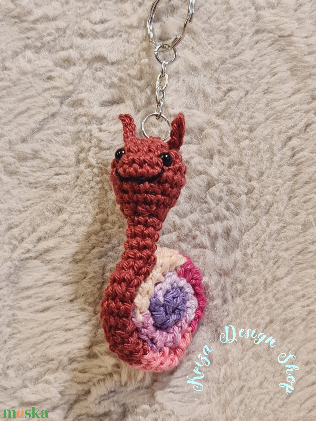 Kézműves horgolt kabalafigurás kulcstartó - Mini csiga (Anna) - játék & sport - plüssállat & játékfigura - csiga - Meska.hu