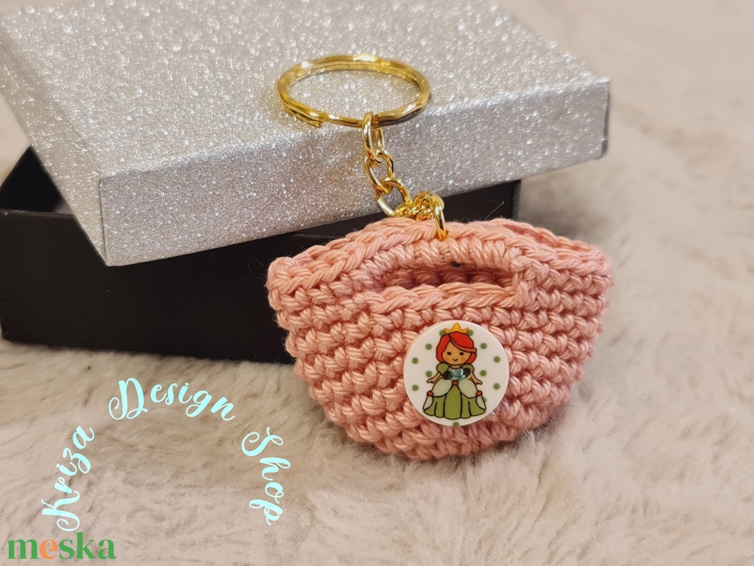 Kézműves horgolt  kulcstartó - Shopping bag (Kis hercegnős)  - táska & tok - kulcstartó & táskadísz - kulcstartó - Meska.hu