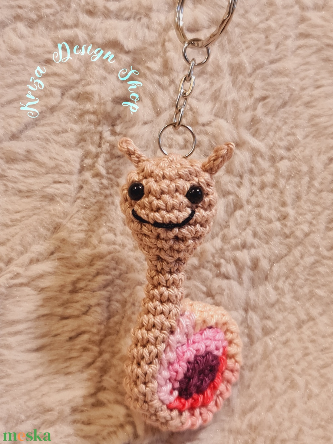 Kézműves horgolt kabalafigurás kulcstartó - Mini csiga (Renáta) - játék & sport - plüssállat & játékfigura - csiga - Meska.hu