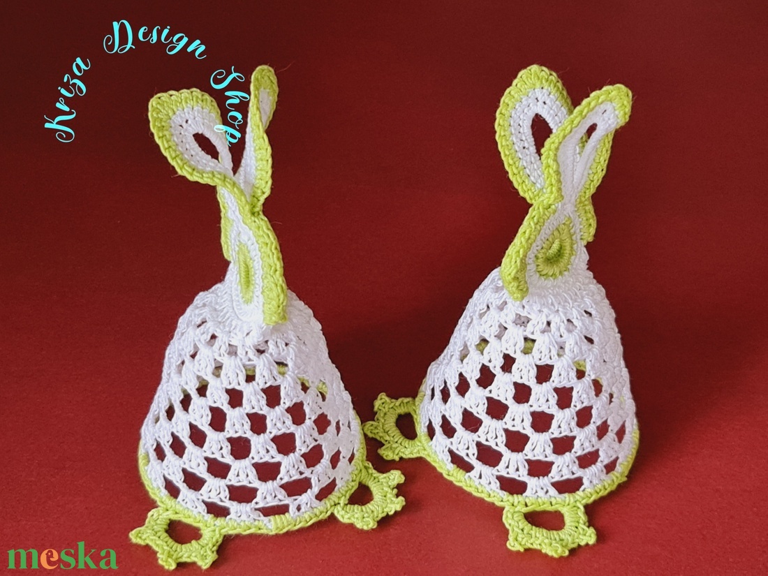 Kézműves horgolt csipke nyuszi (hófehér világos zöld dekorációval párban) - otthon & életmód - dekoráció - asztal és polc dekoráció - asztaldísz - Meska.hu