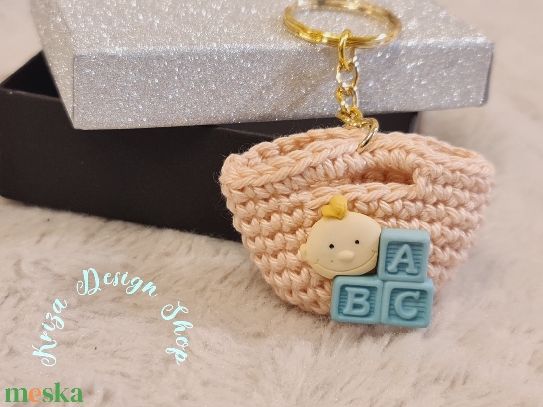 Kézműves horgolt  kulcstartó - Shopping bag (Babás ABC)  - táska & tok - kulcstartó & táskadísz - kulcstartó - Meska.hu