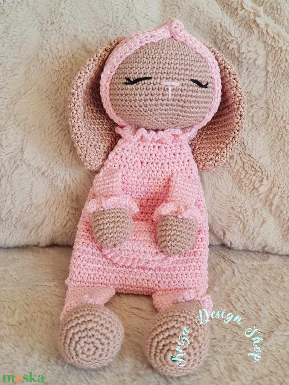 Kézműves horgolt alvó nyuszis nyunyóka -  Sleep with me collection (Mia) - baba - mama - baba játékok - szundikendő, alvóka - Meska.hu