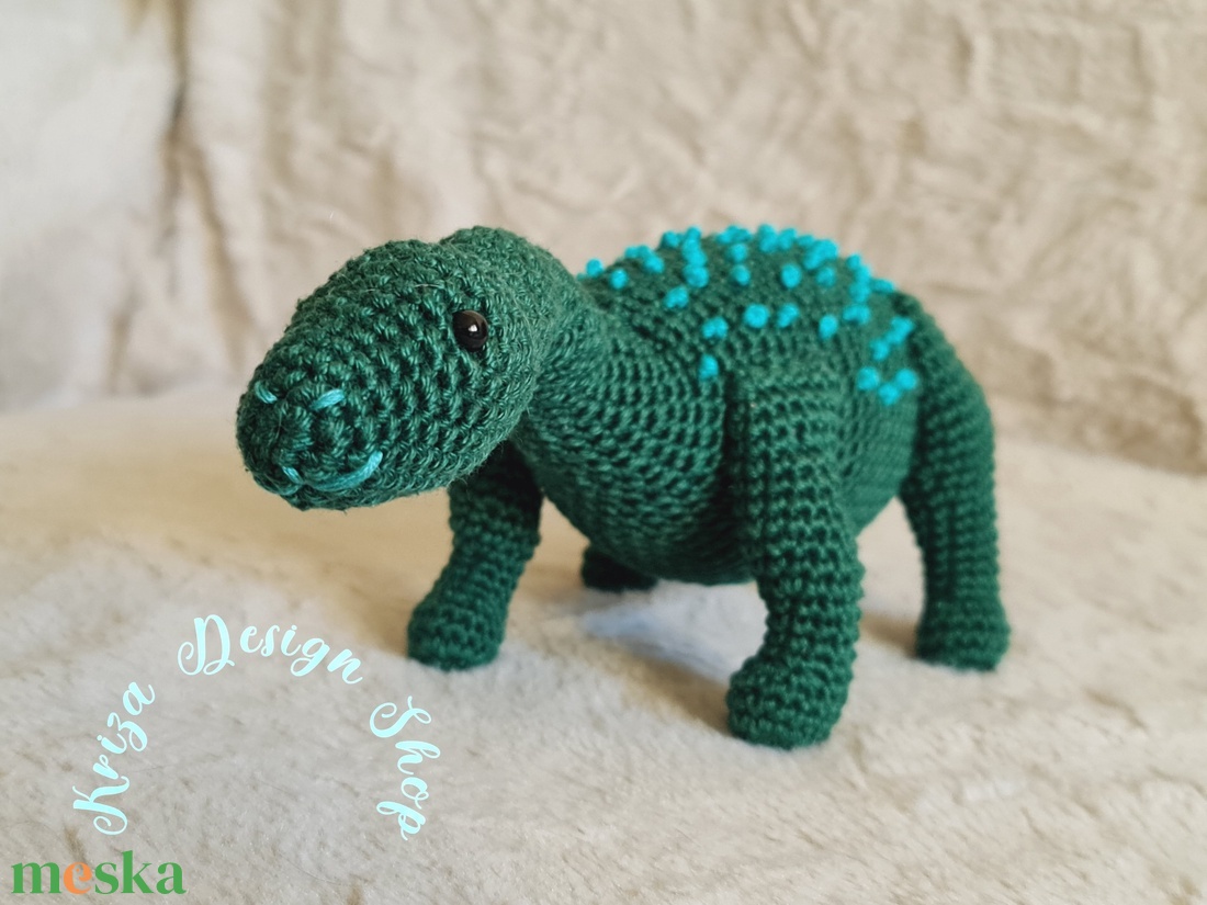 Kézműves horgolt kabala figura - Brachioszaurusz dinoszaurusz - játék & sport - plüssállat & játékfigura - plüss dínók - Meska.hu