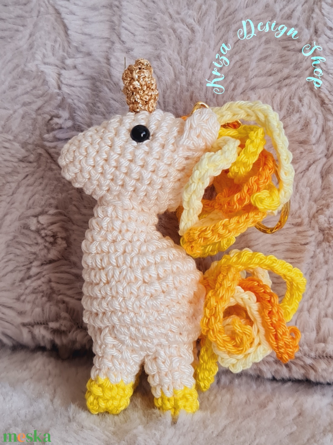 Kézműves horgolt kabalafigurás kulcstartó - Mini unikornis (Sunny) - játék & sport - plüssállat & játékfigura - unikornis - Meska.hu