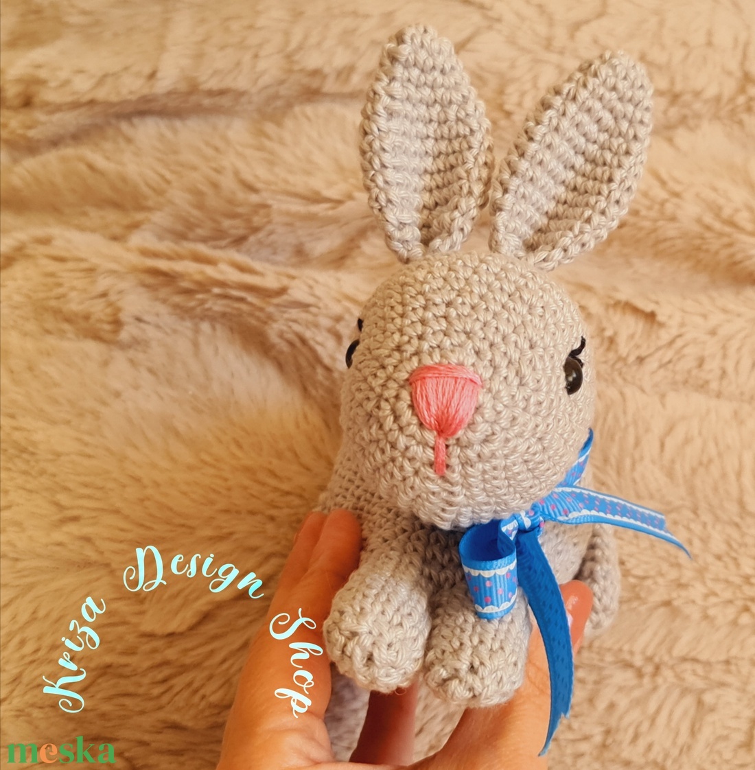 Kézműves horgolt kabala figura - Samu nyuszi (ezüst szürke) - játék & sport - plüssállat & játékfigura - nyuszi - Meska.hu