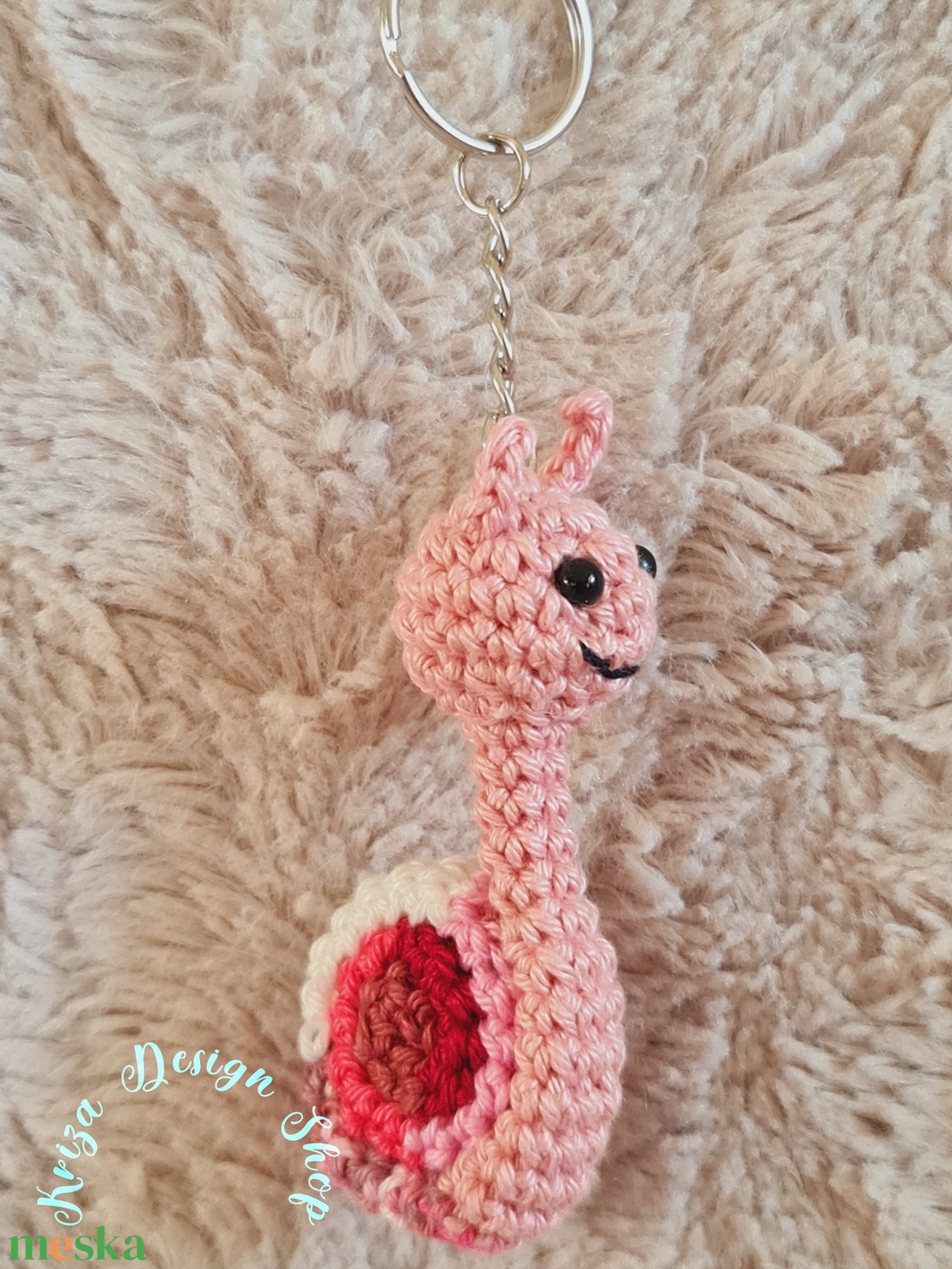 Kézműves horgolt kabalafigurás kulcstartó - Mini csiga (Hermione) - táska & tok - kulcstartó & táskadísz - kulcstartó - Meska.hu