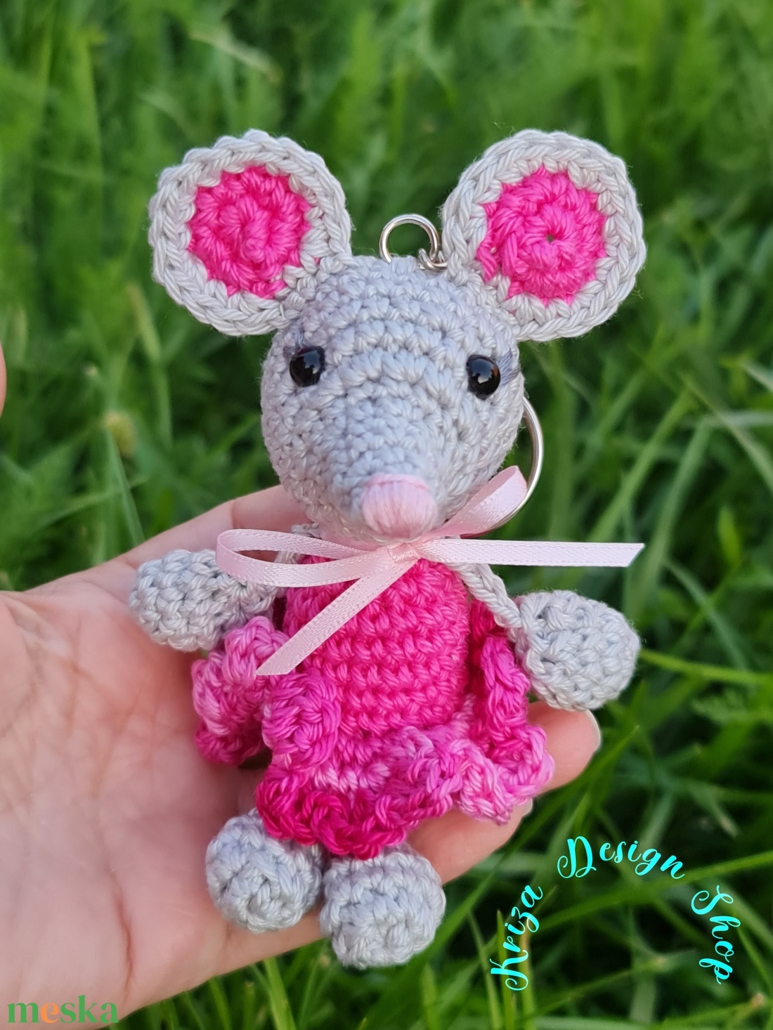 Kézműves horgolt kabalafigurás kulcstartó - Mini egér (Milla) - játék & sport - plüssállat & játékfigura - egér - Meska.hu