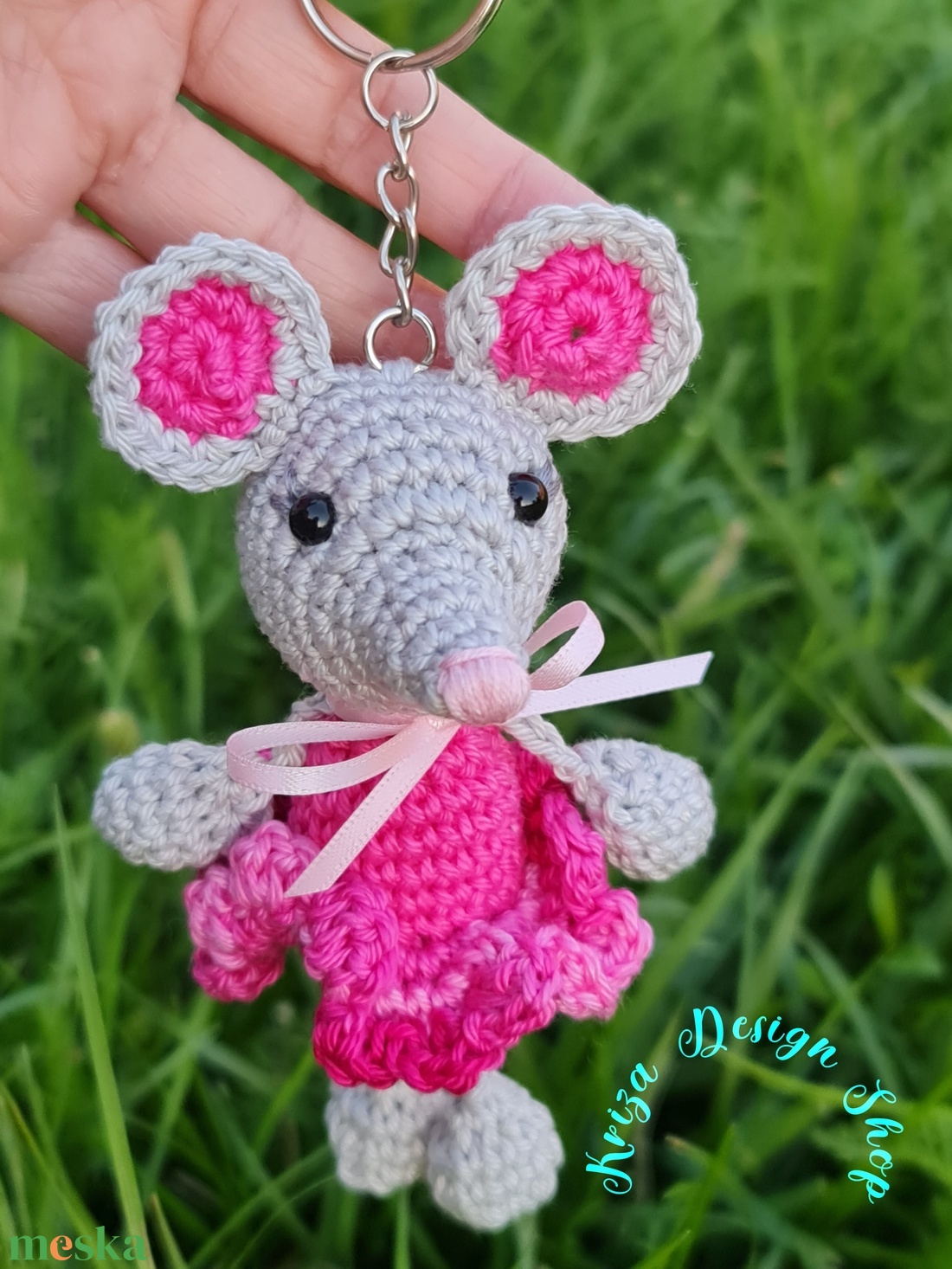 Kézműves horgolt kabalafigurás kulcstartó - Mini egér (Milla) - játék & sport - plüssállat & játékfigura - egér - Meska.hu