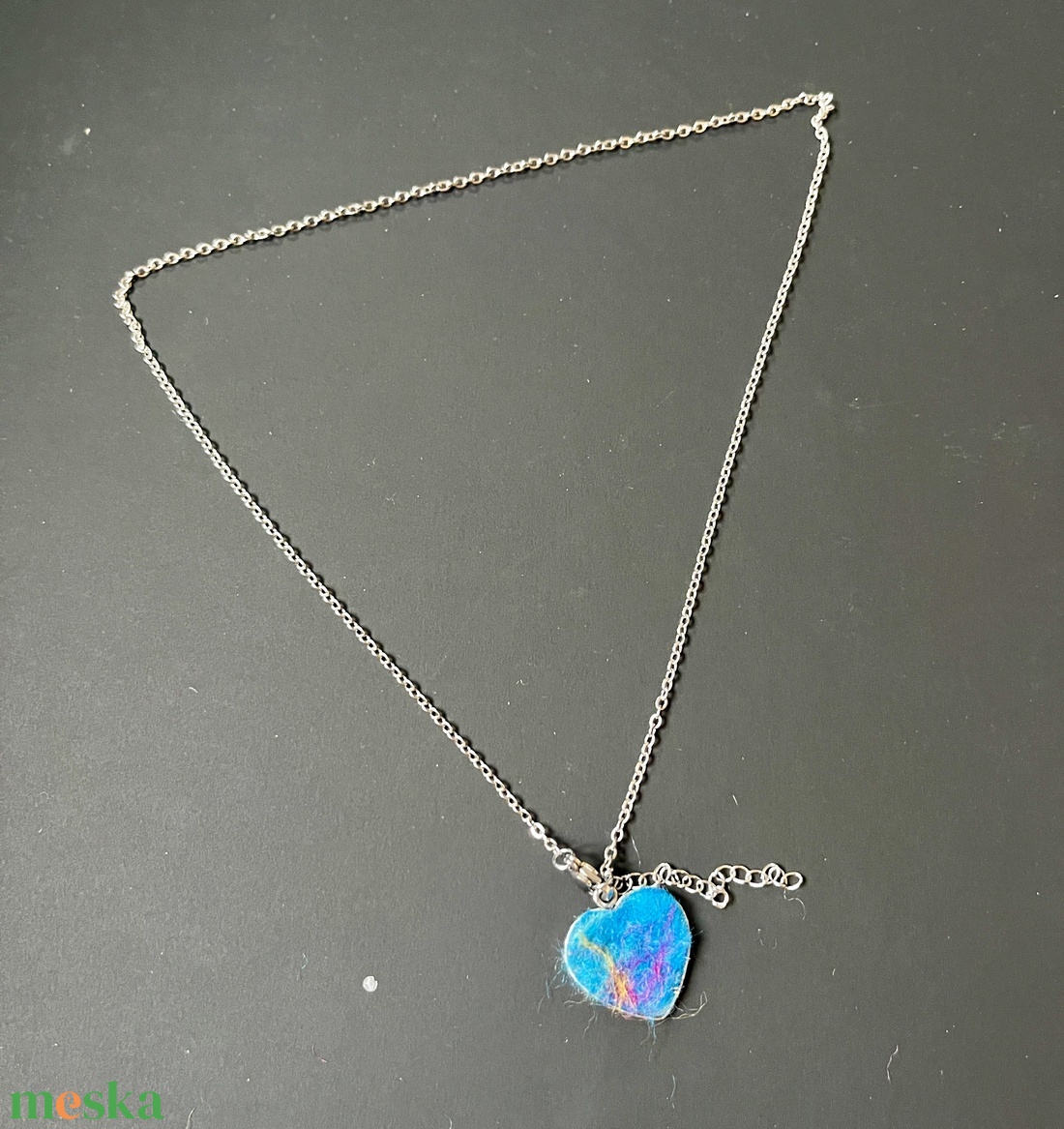 Gyapjú szív medál - ékszer - nyaklánc - medálos nyaklánc - Meska.hu