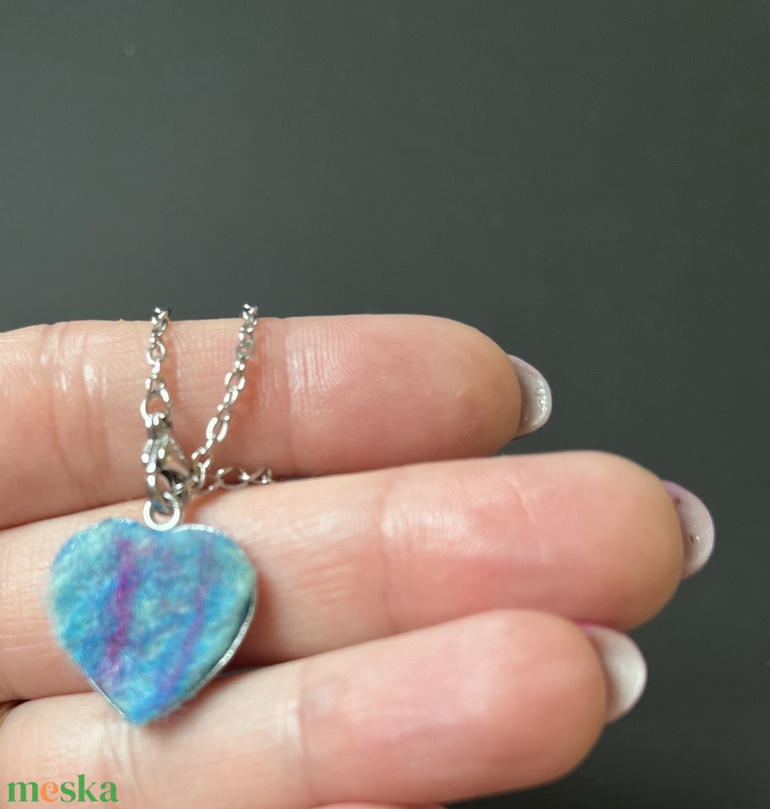 Gyapjú szív medál - ékszer - nyaklánc - medálos nyaklánc - Meska.hu
