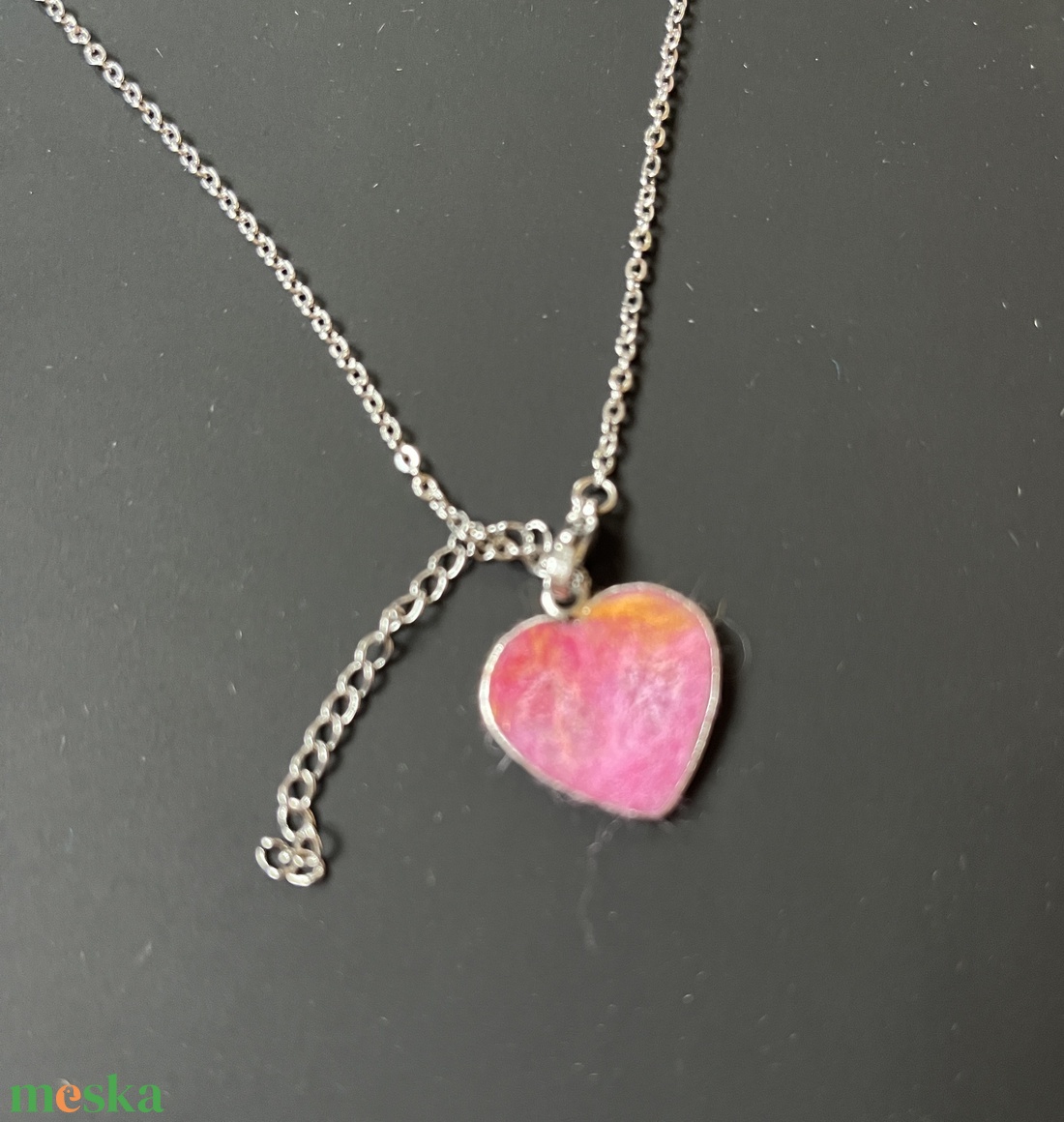 Gyapjú szív medál - ékszer - nyaklánc - medálos nyaklánc - Meska.hu