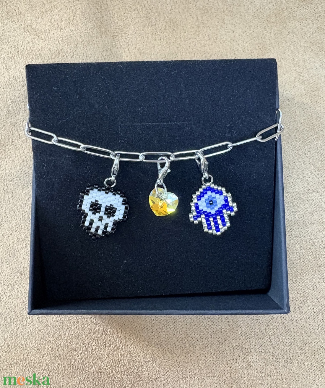 Miyuki charm karkötő - ékszer - karkötő - karkötő medállal - Meska.hu