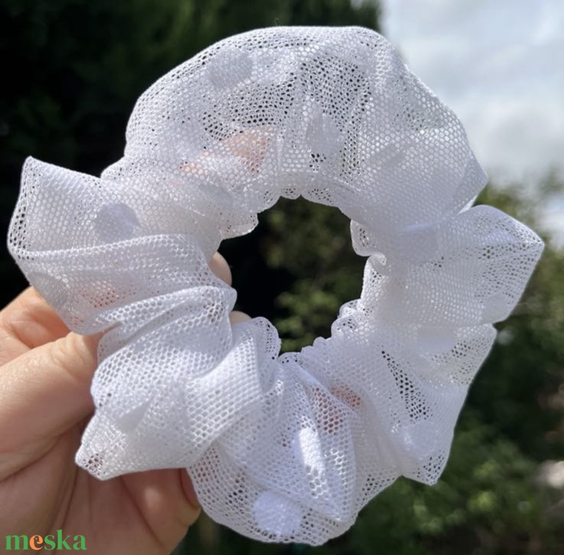 Nyári emlékek - scrunchie - ruha & divat - hajdísz & hajcsat - hajgumi - Meska.hu Nyári emlékek - scrunchie - ruha & divat - hajdísz & hajcsat - hajgumi - Meska.hu