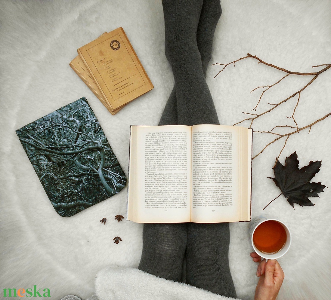 SÖTÉT ERDŐ - Könyv Védő Tok, Könyvölelő, Könyvvászon - VÁLASZHATÓ MÉRET! - táska & tok - ebook & tablet tok - Meska.hu SÖTÉT ERDŐ - Könyv Védő Tok, Könyvölelő, Könyvvászon - VÁLASZHATÓ MÉRET! - táska & tok - ebook & tablet tok - Meska.hu