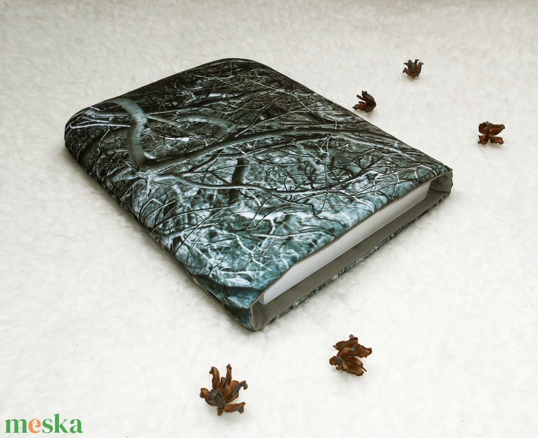 SÖTÉT ERDŐ - Könyv Védő Tok, Könyvölelő, Könyvvászon - VÁLASZHATÓ MÉRET! - táska & tok - ebook & tablet tok - Meska.hu SÖTÉT ERDŐ - Könyv Védő Tok, Könyvölelő, Könyvvászon - VÁLASZHATÓ MÉRET! - táska & tok - ebook & tablet tok - Meska.hu