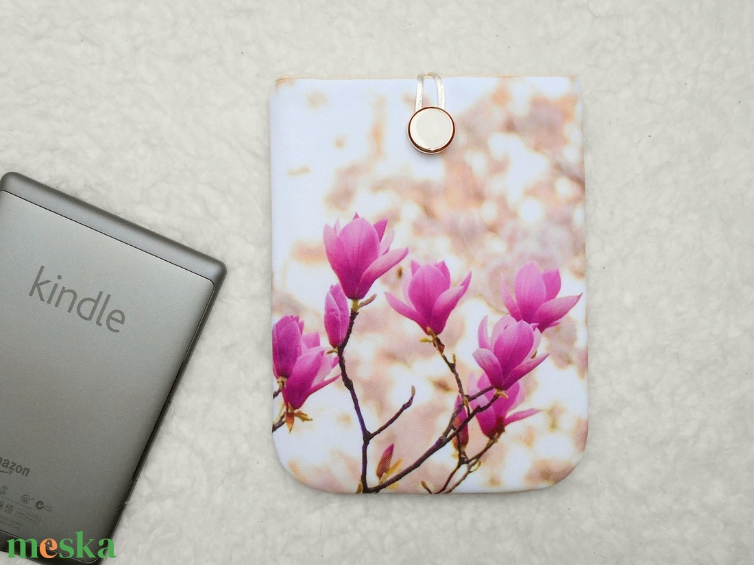 TULIPÁNFA 6-12 - Textil Kindle / E-book tok / Tablet tok - VÁLASZTHATÓ MÉRET! - táska & tok - ebook & tablet tok - Meska.hu TULIPÁNFA 6-12 - Textil Kindle / E-book tok / Tablet tok - VÁLASZTHATÓ MÉRET! - táska & tok - ebook & tablet tok - Meska.hu