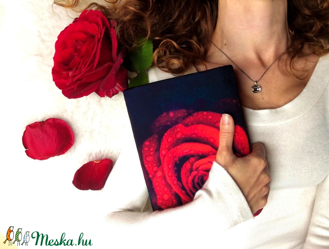 Szépség és a Szörnyeteg - Könyv Védő Tok, Könyvölelő, Könyvvászon - VÁLASZTHATÓ MÉRET! - táska & tok - ebook & tablet tok - Meska.hu Szépség és a Szörnyeteg - Könyv Védő Tok, Könyvölelő, Könyvvászon - VÁLASZTHATÓ MÉRET! - táska & tok - ebook & tablet tok - Meska.hu