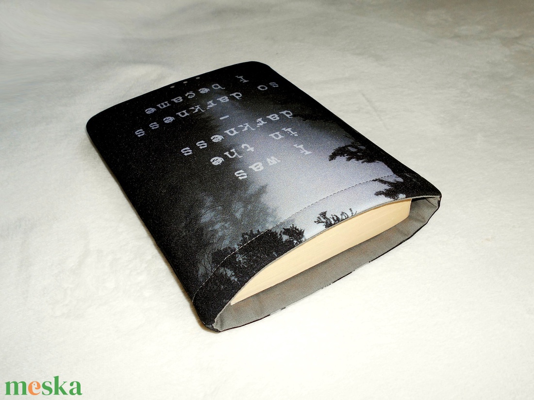 DARKNESS - Könyv Védő Tok, Könyvölelő, Könyvvászon - NORMÁL MÉRET! - táska & tok - ebook & tablet tok - Meska.hu DARKNESS - Könyv Védő Tok, Könyvölelő, Könyvvászon - NORMÁL MÉRET! - táska & tok - ebook & tablet tok - Meska.hu