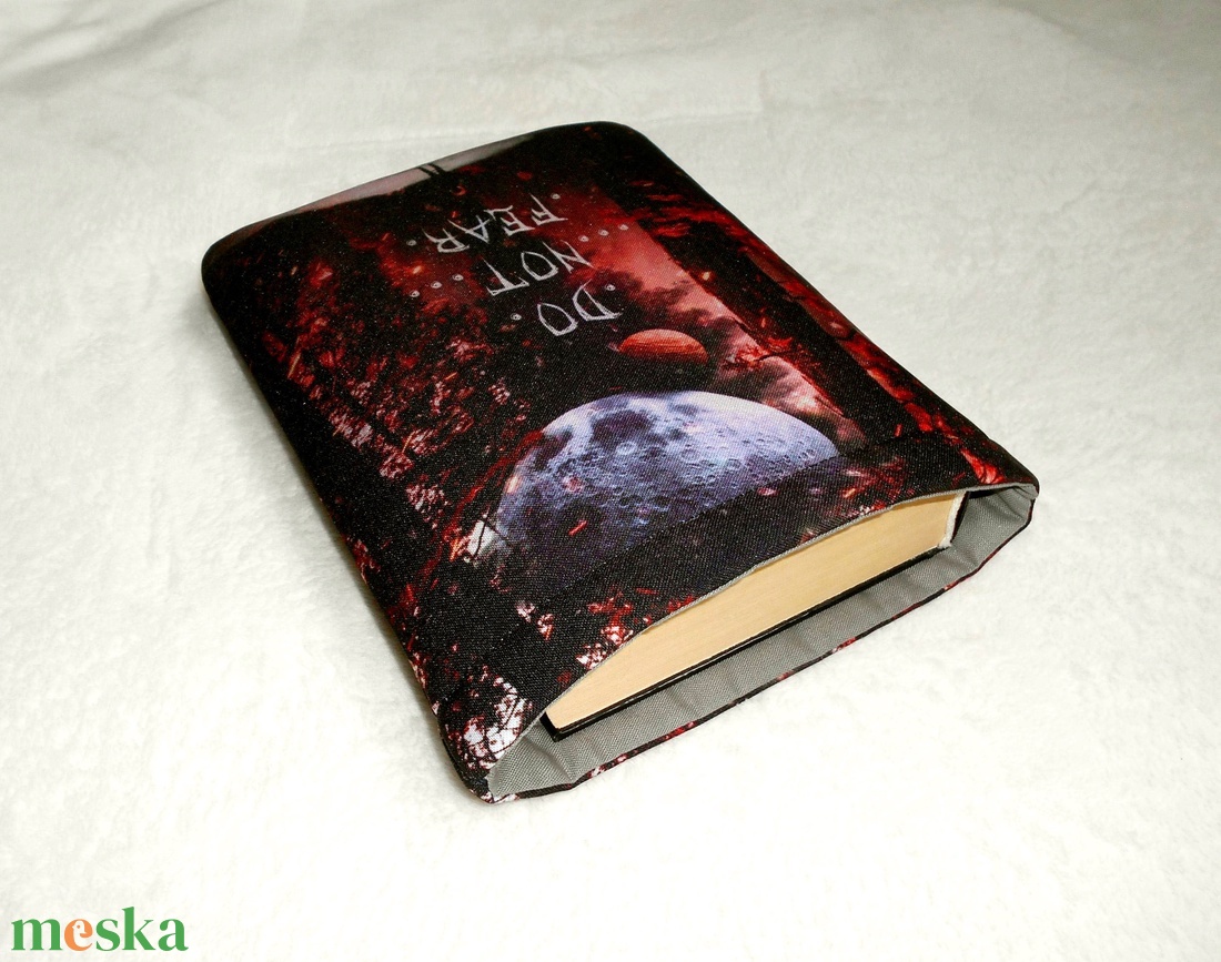 DO NOT FEAR - Könyv Védő Tok, Könyvölelő, Könyvvászon - NAGYOBB MÉRET! - táska & tok - ebook & tablet tok - Meska.hu