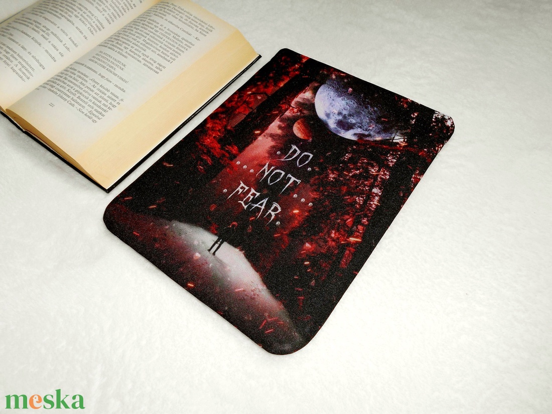 DO NOT FEAR - Könyv Védő Tok, Könyvölelő, Könyvvászon - NAGYOBB MÉRET! - táska & tok - ebook & tablet tok - Meska.hu