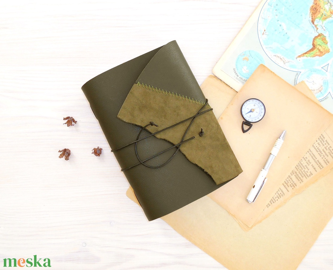 VIKING - Valódi bőr borítású kézműves napló A5 méretben - Vegvísir motívummal - otthon & életmód - papír, írószer - jegyzetfüzet & napló - Meska.hu