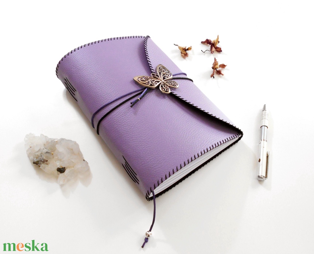 PILLANGÓ - Műbőr borítású kézműves napló A5 méretben - Idézettel - otthon & életmód - papír, írószer - jegyzetfüzet & napló - Meska.hu