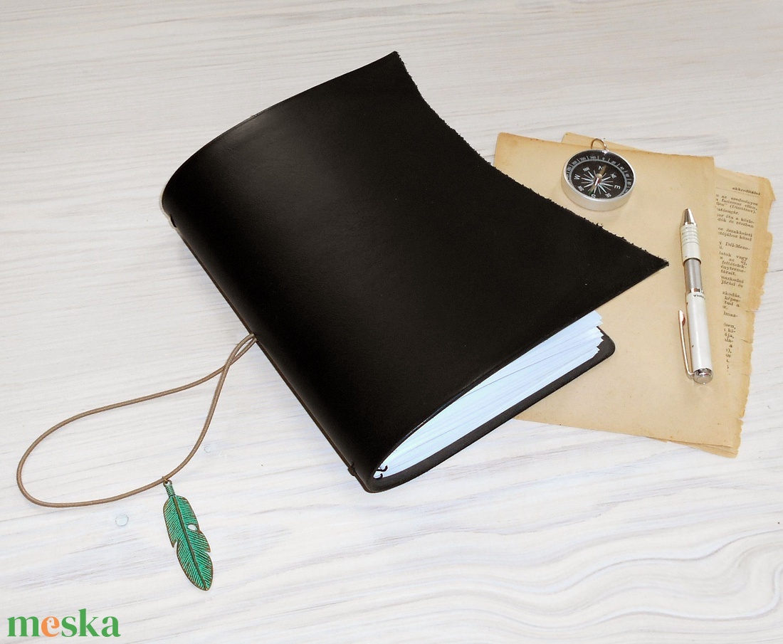 INDIANA - Cserélhető füzetes valódi bőr borítású utazónapló A5 méretben - 4 db sima füzetet tartalmaz a csomag - otthon & életmód - papír, írószer - jegyzetfüzet & napló - Meska.hu