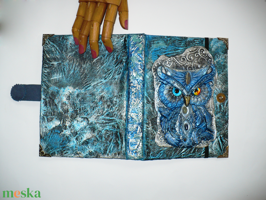 IcyOwl baglyos könyvborító A/5 - otthon & életmód - papír, írószer - könyv- és füzetborító - Meska.hu IcyOwl baglyos könyvborító A/5 - otthon & életmód - papír, írószer - könyv- és füzetborító - Meska.hu