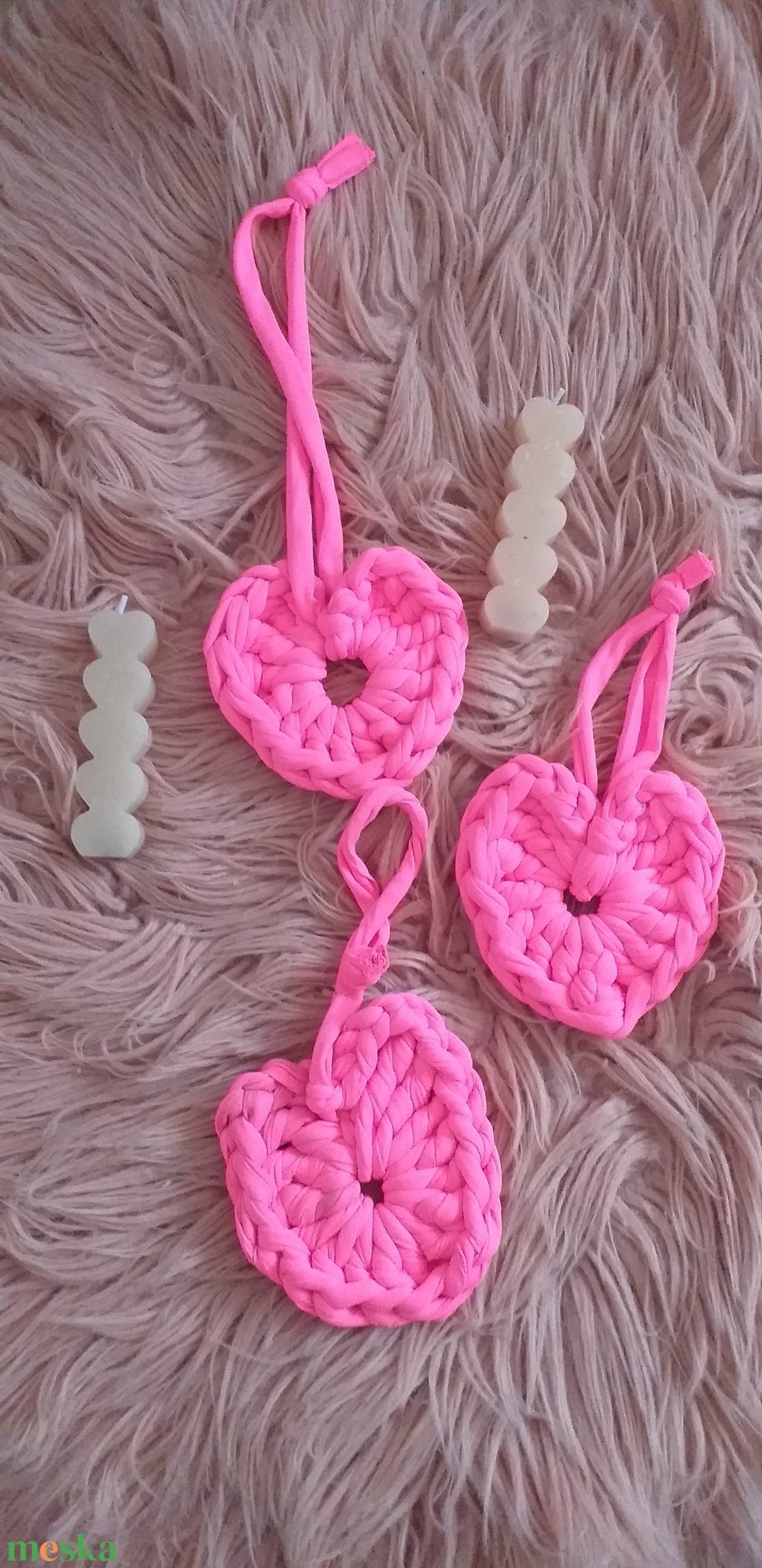 Horgolt pink szív táskadísz, kulcstartó - otthon & életmód - dekoráció - fali és függő dekoráció - girland, zászlófűzér - Meska.hu Horgolt pink szív táskadísz, kulcstartó - otthon & életmód - dekoráció - fali és függő dekoráció - girland, zászlófűzér - Meska.hu