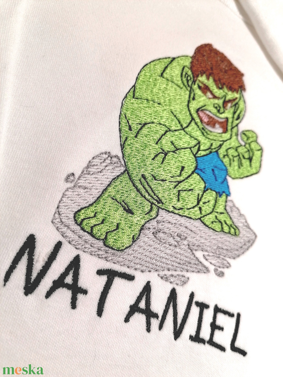 Hímzett névvel és Hulk mintával ellátott, 100% pamut body - ruha & divat - babaruha & gyerekruha - body - Meska.hu Hímzett névvel és Hulk mintával ellátott, 100% pamut body - ruha & divat - babaruha & gyerekruha - body - Meska.hu
