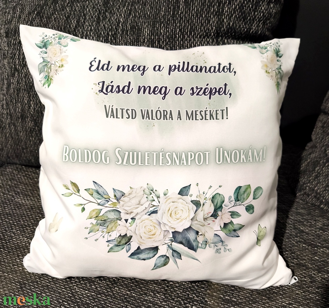 Egyedi félszatén párna  - otthon & életmód - lakástextil - párna & párnahuzat - díszpárna (belsővel együtt) - Meska.hu