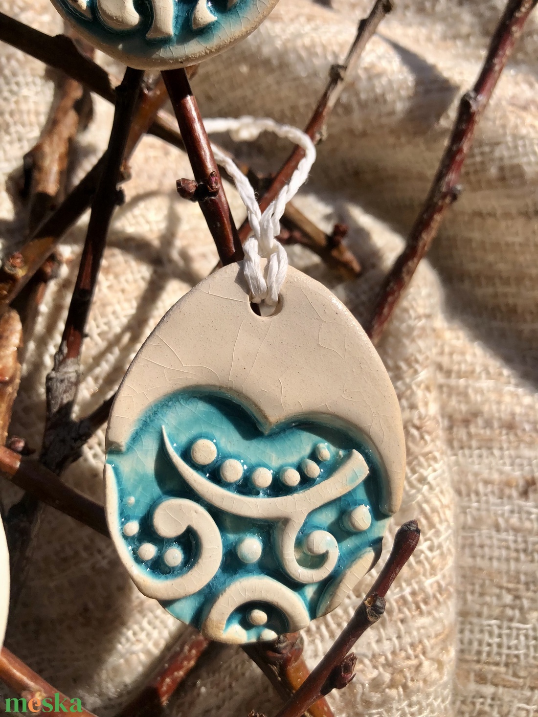 Türkiz kerámia húsvéti függő - otthon & életmód - dekoráció - húsvéti asztaldíszek - Meska.hu