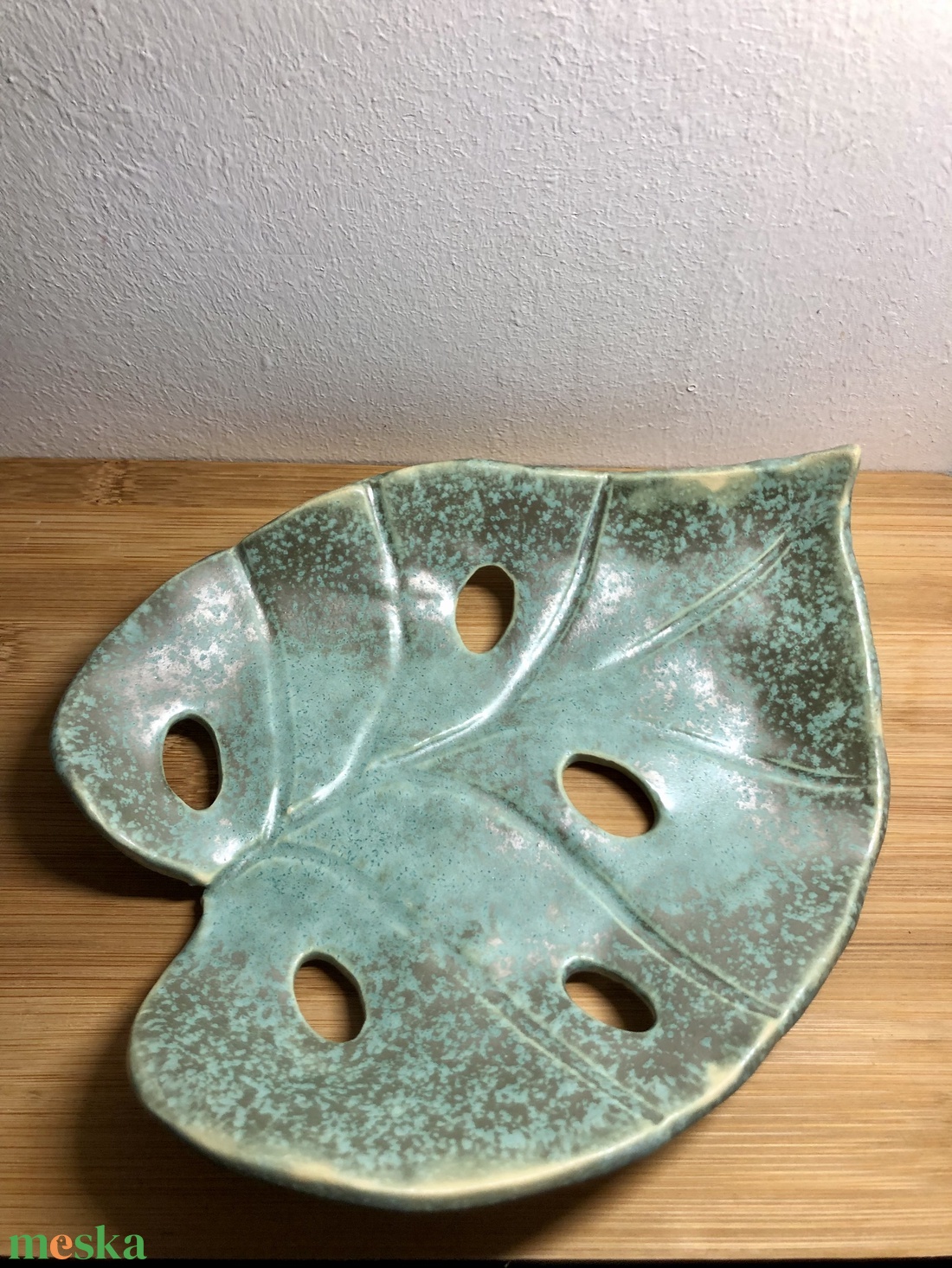 Mentazöld-patina pálmalevél - otthon & lakás - dekoráció - asztal és polc dekoráció - dekorációs tál, tartó - Meska.hu Mentazöld-patina pálmalevél - otthon & lakás - dekoráció - asztal és polc dekoráció - dekorációs tál, tartó - Meska.hu