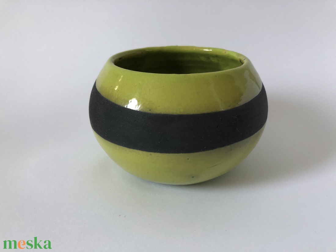 Fekete-zöld kerámia edényke - otthon & életmód - dekoráció - asztal és polc dekoráció - dekorációs tál, tartó - Meska.hu
