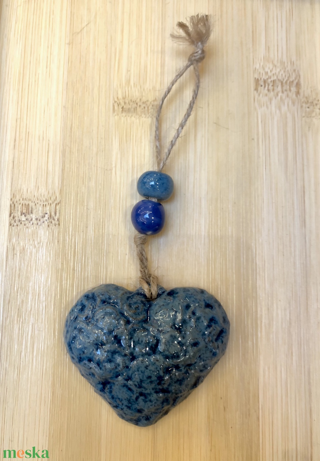 Kerámia szív függő - kék - otthon & életmód - dekoráció - fali és függő dekoráció - függődísz - Meska.hu