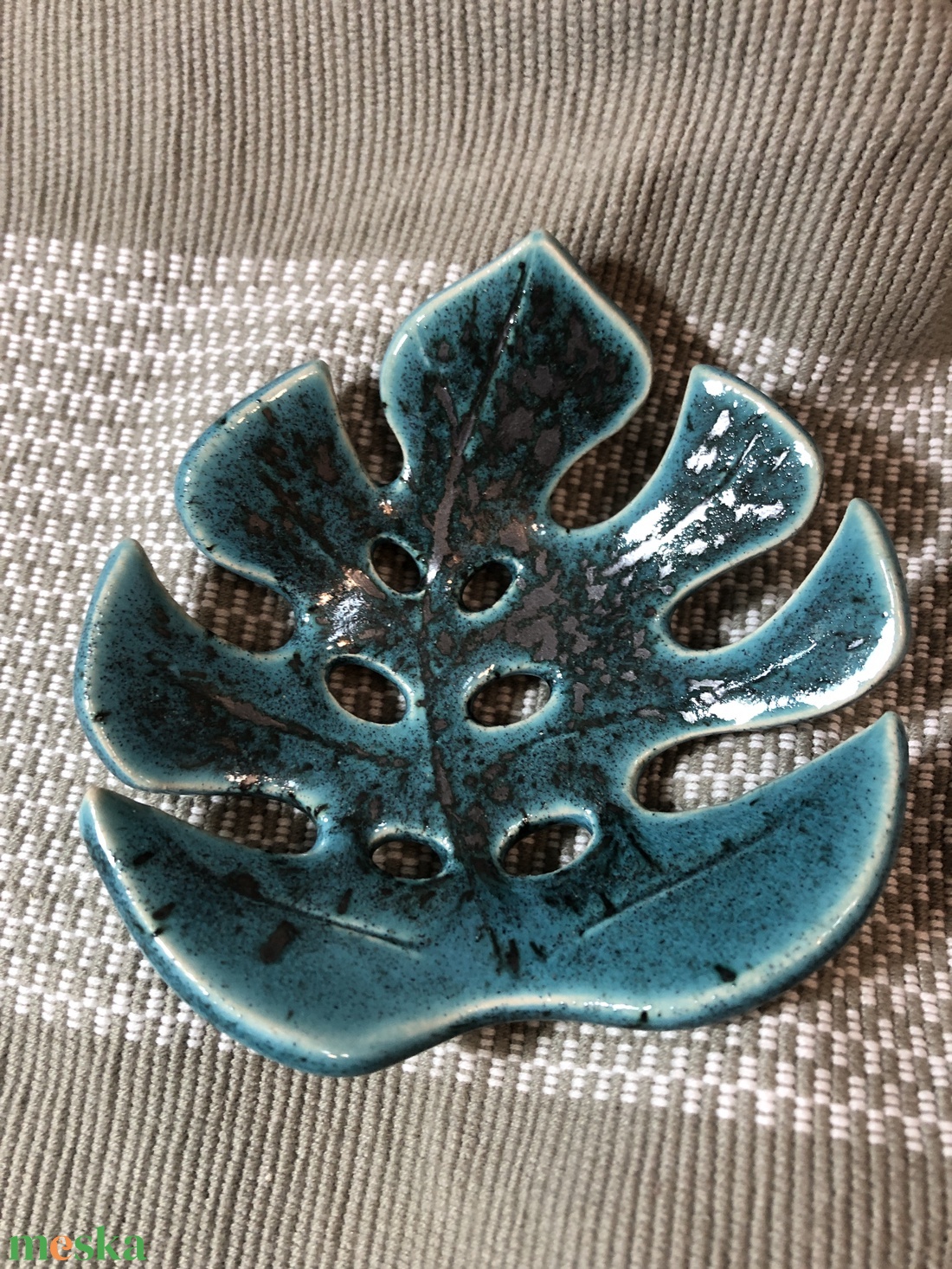 Türkiz-grafit kerámia szappantartó - otthon & életmód - fürdőszoba - szappantartó - Meska.hu