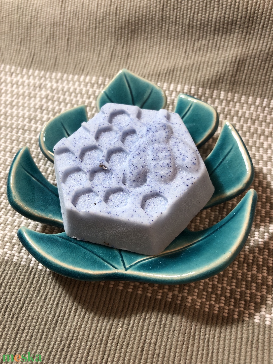 Türkiz pálmalevélszappantartó - otthon & életmód - fürdőszoba - szappantartó - Meska.hu