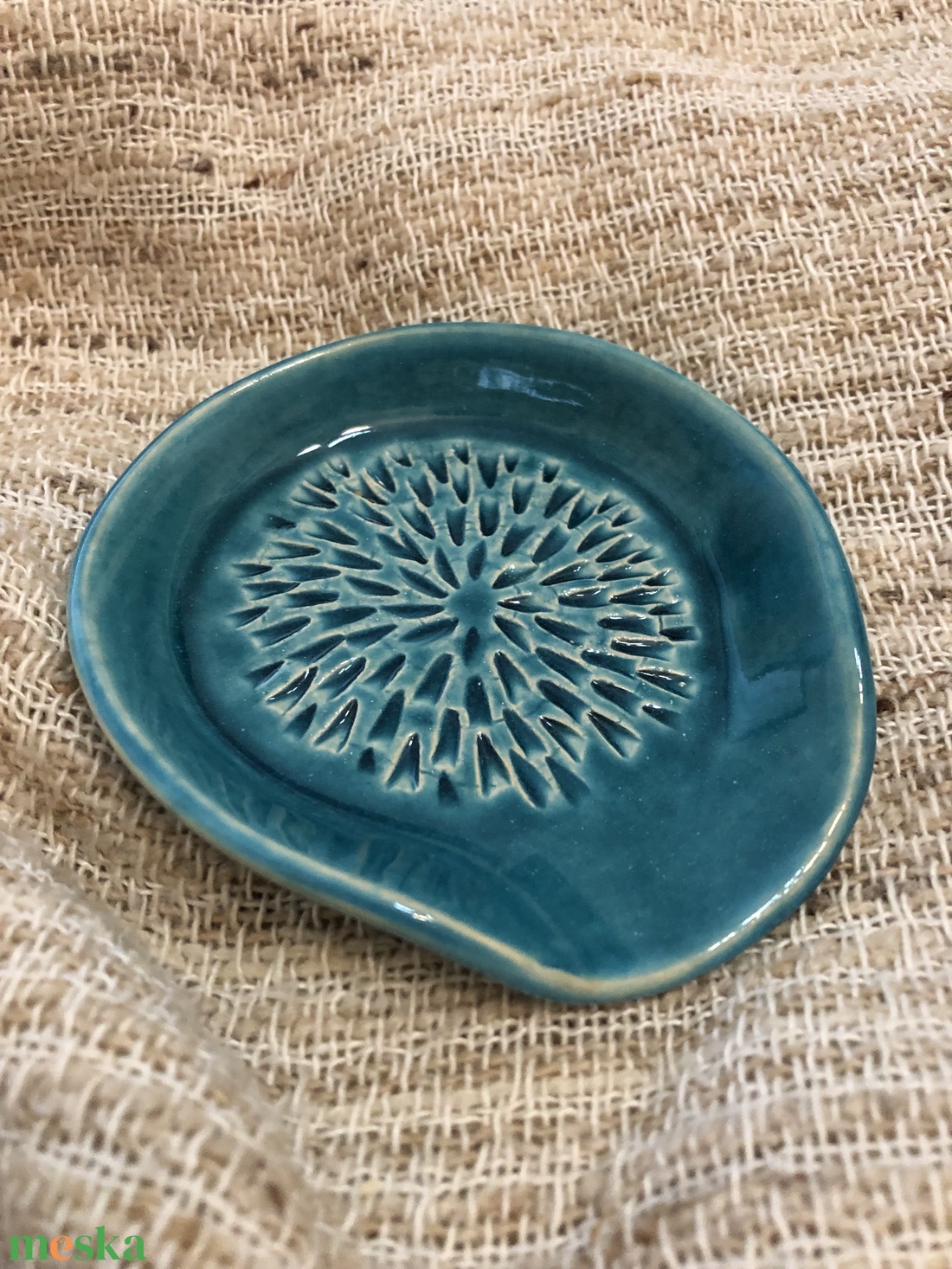 Fokhagyma reszelő / Fakanáltartó - türkiz - otthon & életmód - konyhafelszerelés, tálalás - sütés, főzés - fakanál & fakanáltartó - Meska.hu