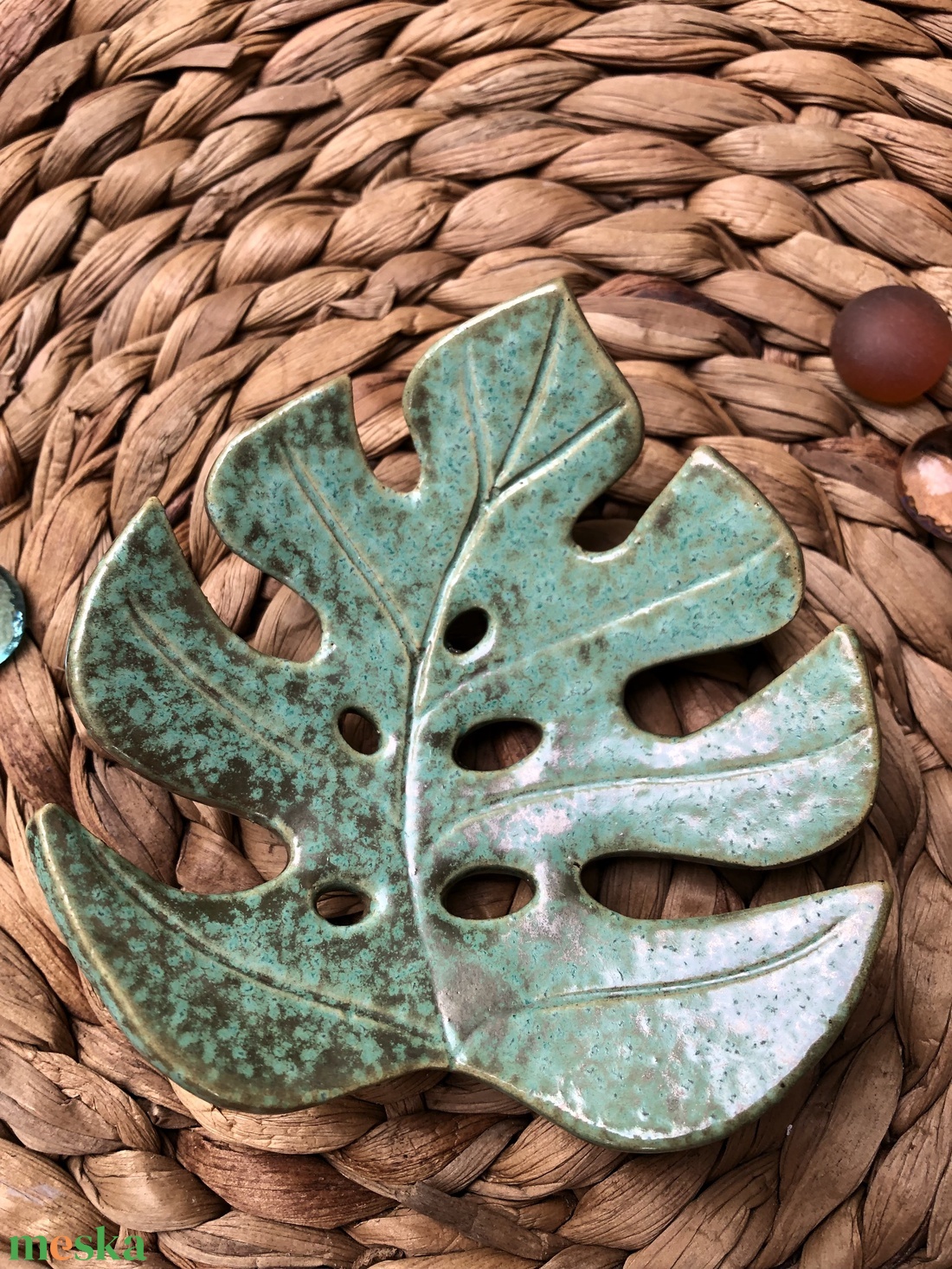 Menta-bronz pálmalevél szappantartó - otthon & életmód - fürdőszoba - szappantartó - Meska.hu