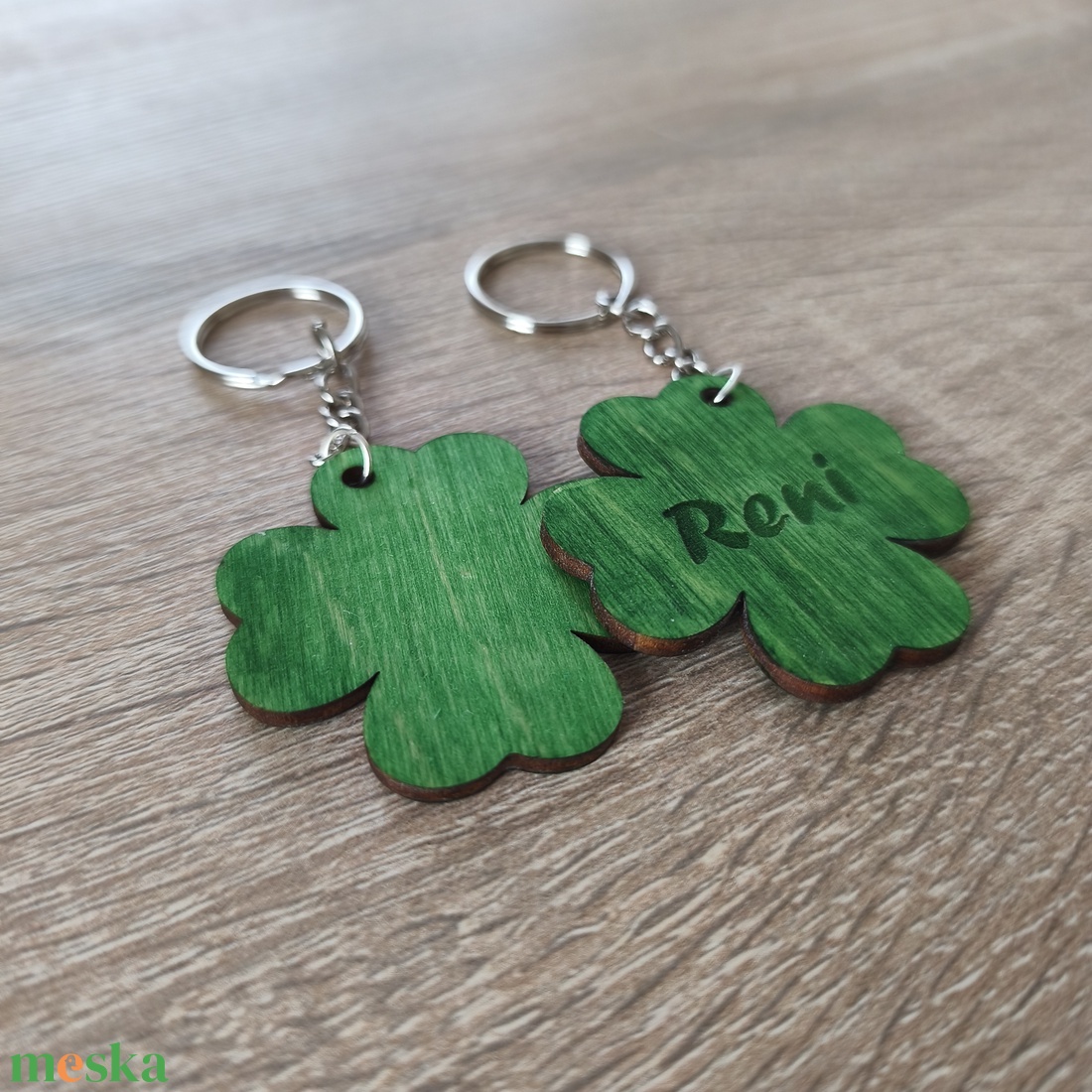 Szerencsehozó lóhere kulcstartó � Egyedi neves felirattal - táska & tok - kulcstartó & táskadísz - kulcstartó - Meska.hu