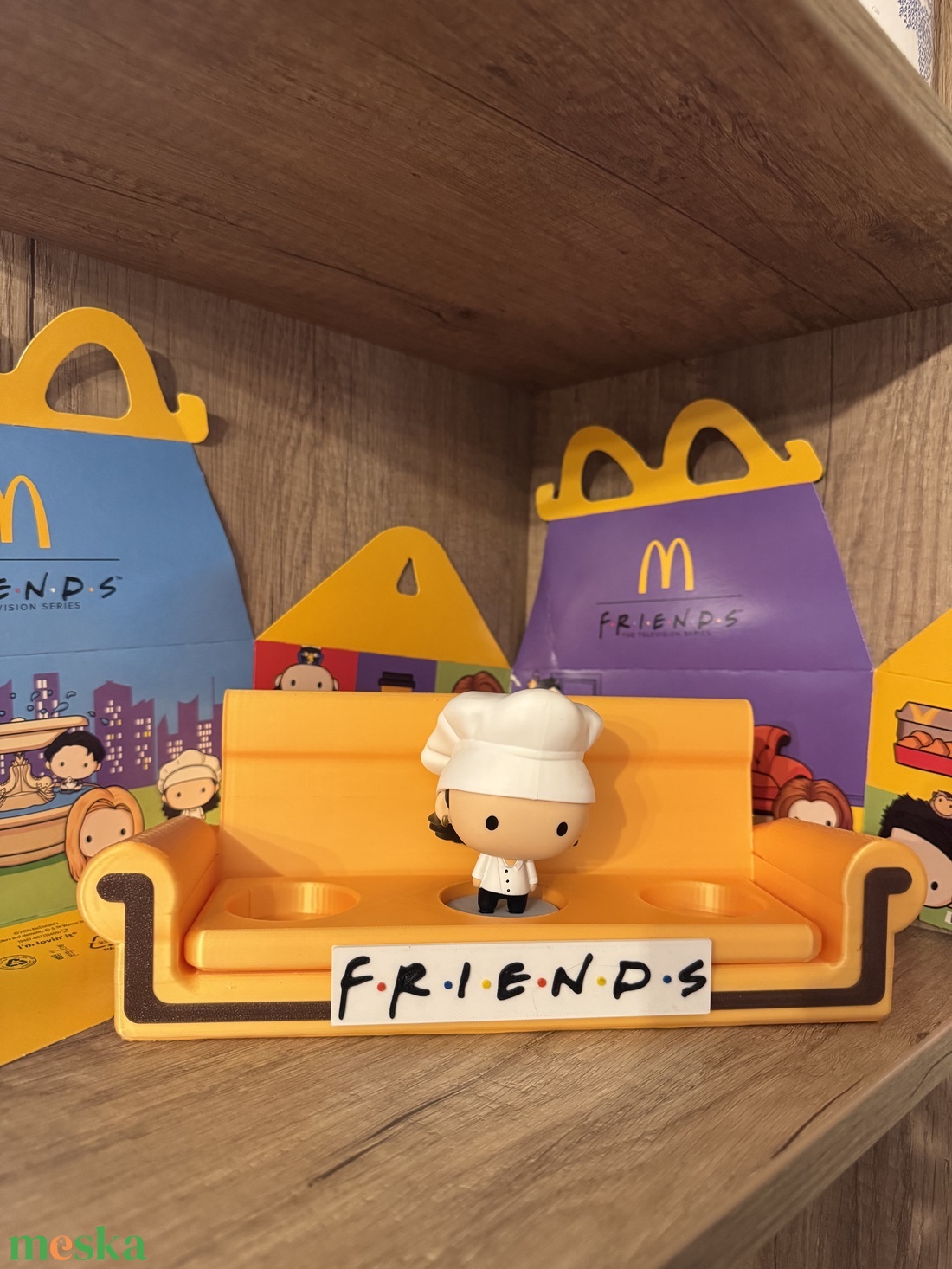 Friends � 3D nyomtatott figura tartó - művészet - más gyűjtemények - Meska.hu
