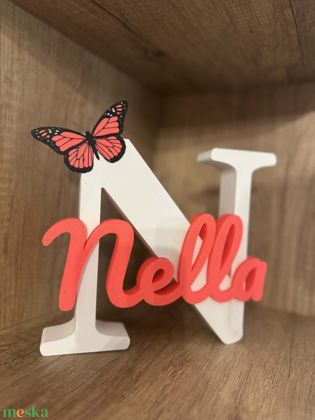 Személyre szabható névtábla monogrammal � Egyedi asztali dekoráció - esküvő - dekoráció - asztaldísz - Meska.hu