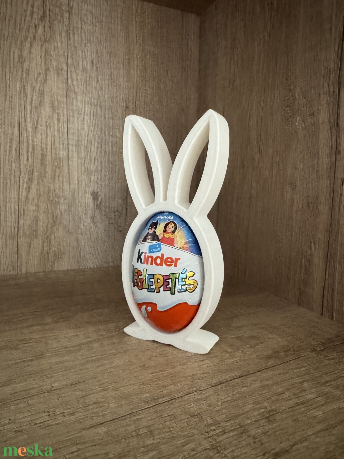 Nyuszis kinder tojás tartó - ünnepi díszek, dekorációk - húsvéti díszek és dekorációk - húsvéti ajándékátadó - Meska.hu