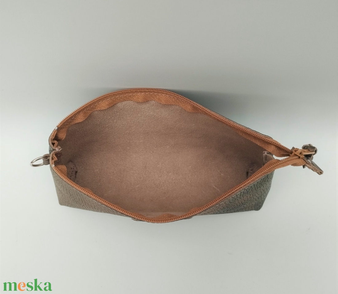 Zöld-bronz színátmenetes bőr cipzáros neszesszer Barchetta 021 Max - táska & tok - neszesszer - Meska.hu