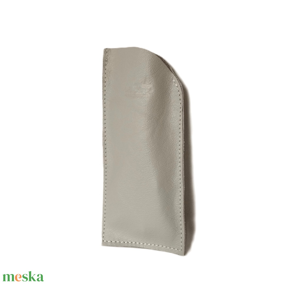 Világosszürke bőr szemüvegtok Oculos 016 M - táska & tok - pénztárca & más tok - szemüvegtok - Meska.hu Világosszürke bőr szemüvegtok Oculos 016 M - táska & tok - pénztárca & más tok - szemüvegtok - Meska.hu