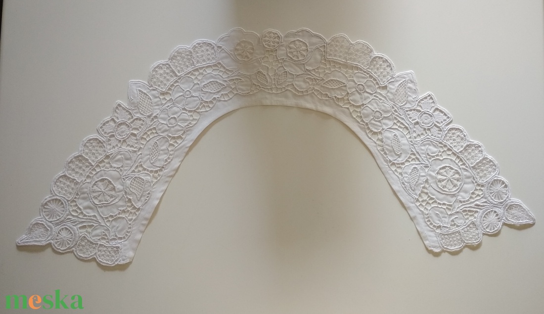 Csipke gallér riseliő hímzéssel - ékszer - nyaklánc - nyakpánt, gallér - Meska.hu Csipke gallér riseliő hímzéssel - ékszer - nyaklánc - nyakpánt, gallér - Meska.hu