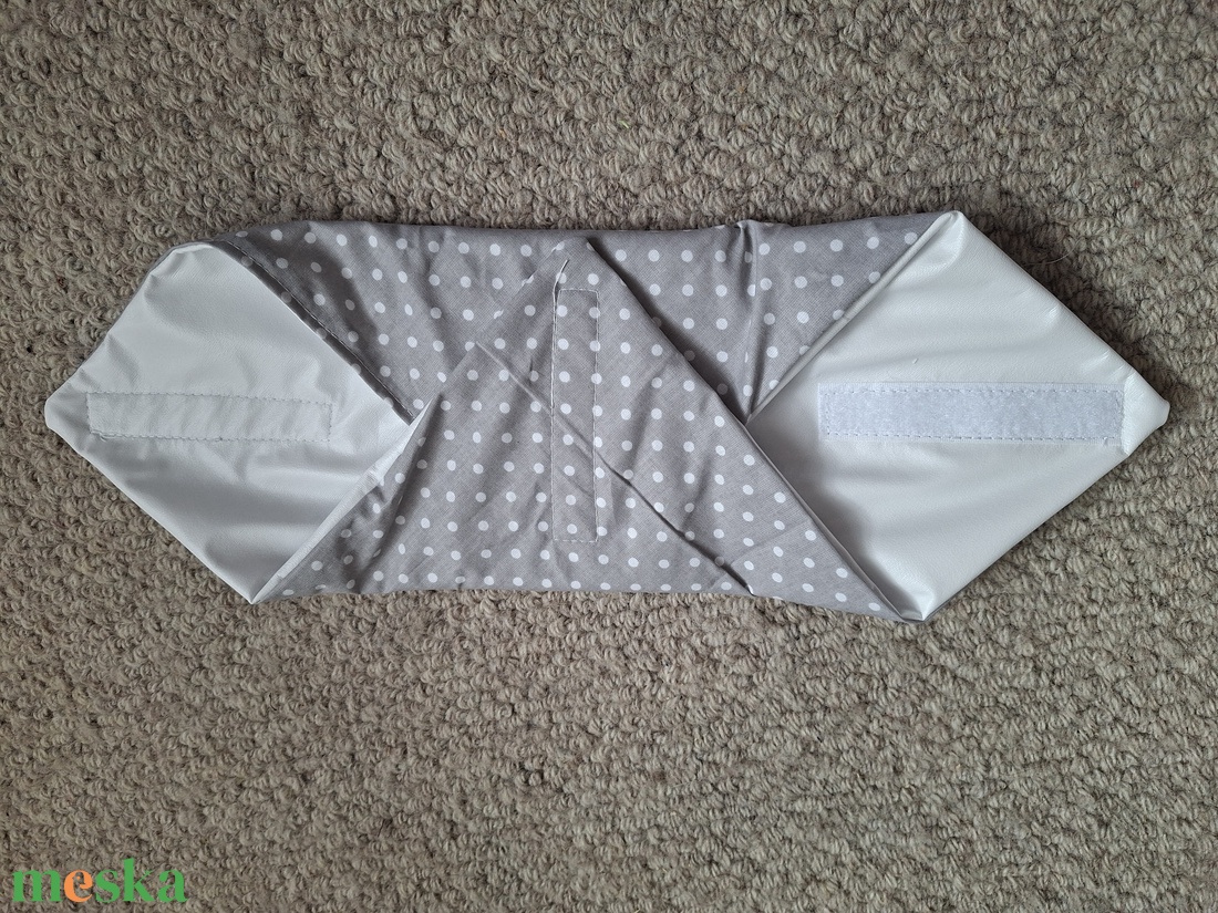 Pöttyös újraszalvéta - otthon & életmód - konyhafelszerelés, tálalás - konyhai textil - szalvéta - Meska.hu